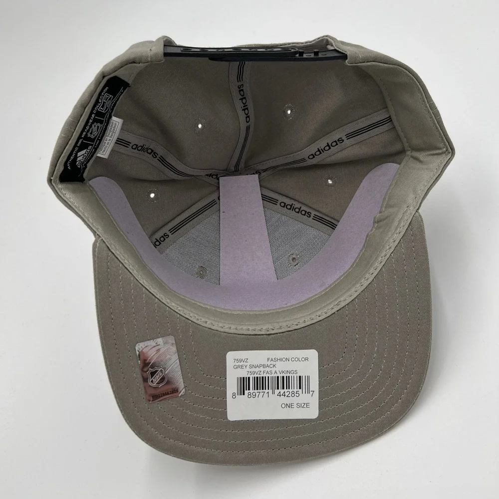 Adidas LA Kings NHL‎ Snapback Hat Grey Flat Bill Adjustable OSFA NWT NEW